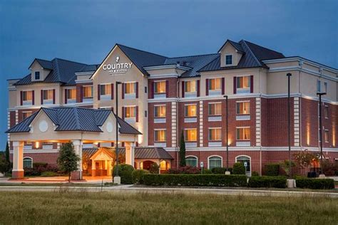 Hotels college station  Built in 2020, the brand new Wyndham Garden College Station offers an indoor pool, a gym, and free WiFi in public areas